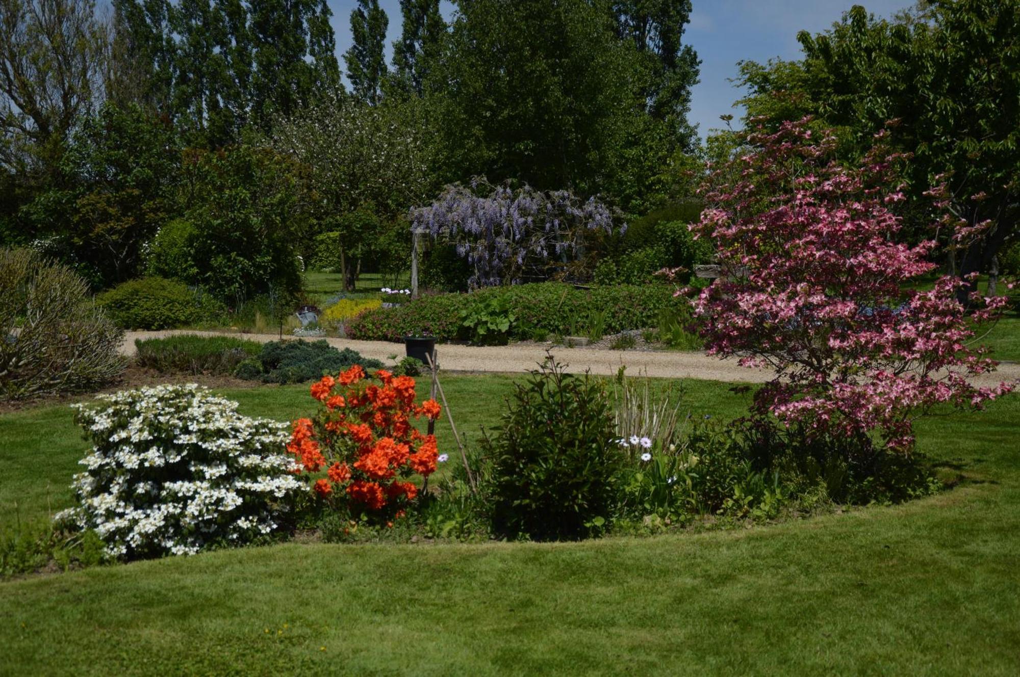 Chambre A La Campagne Bed & Breakfast Landisacq Exterior photo